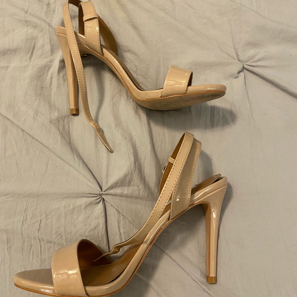 STEVE MADDEN Strappy High Heel Sandals; Nude